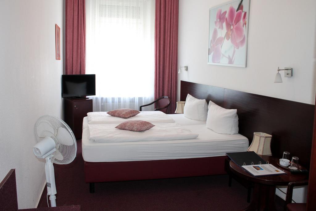 ברלין Hotel Novalis מראה חיצוני תמונה